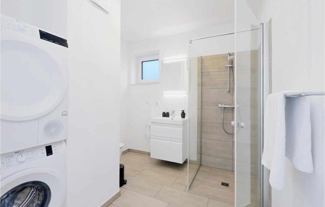Cozy Apartment In Lembruch-Duemmer See With Wifi 외부 사진